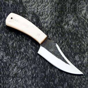 Custom Made Carbon Steel 1095 Hunting Skinner Knife With Beautiful Handle & Leather Sheath